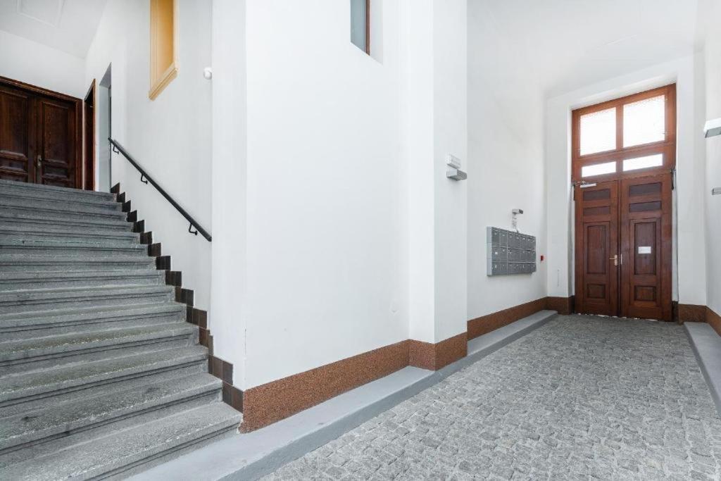 Nice Apartman In New Town Prague Apartment Екстериор снимка